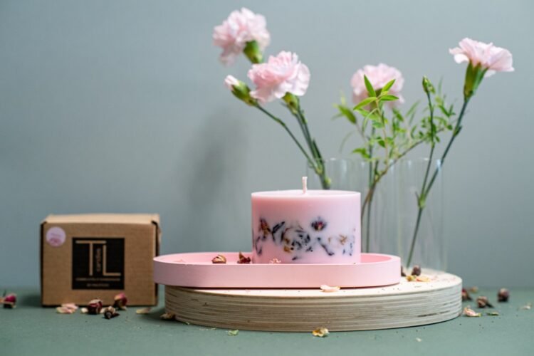 hand made soy wax candle with peony scent