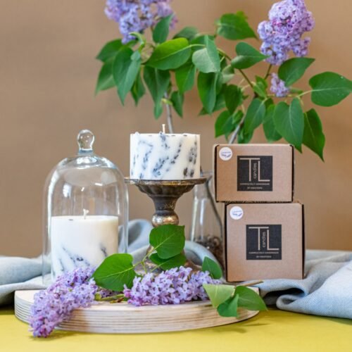 hand made soy wax candle with lavender scent white