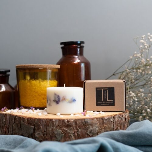 hand made unscented soy wax candle