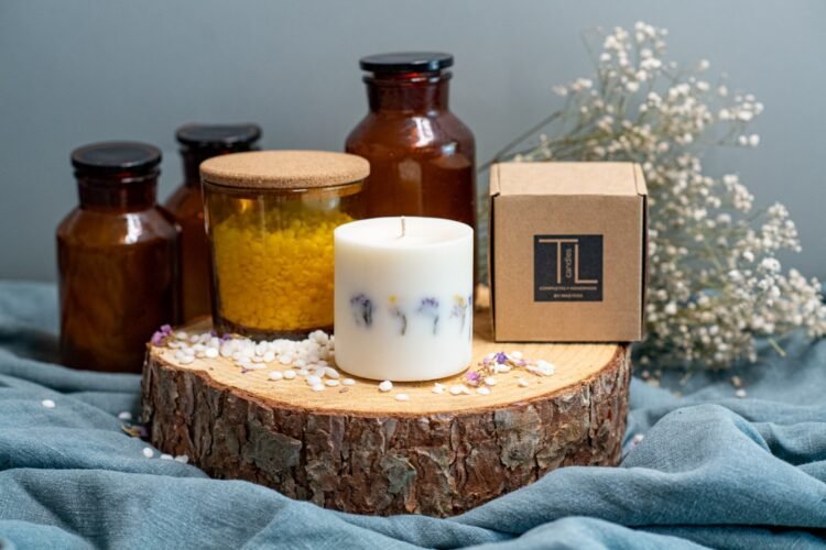 hand made unscented soy wax candle