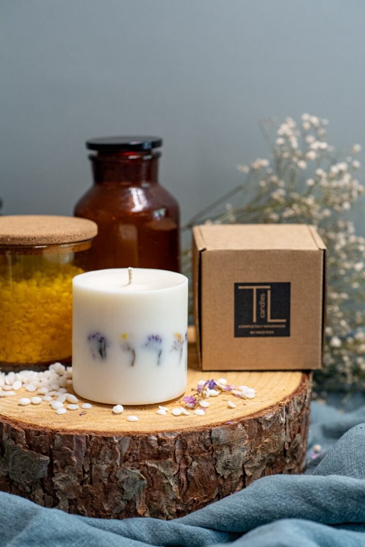 hand made unscented soy wax candle