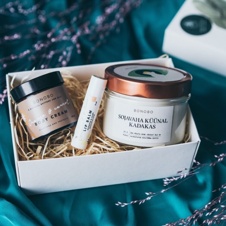 “i see you!" gift box