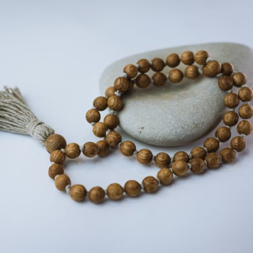 ozolkoka mala ar mezgliņiem